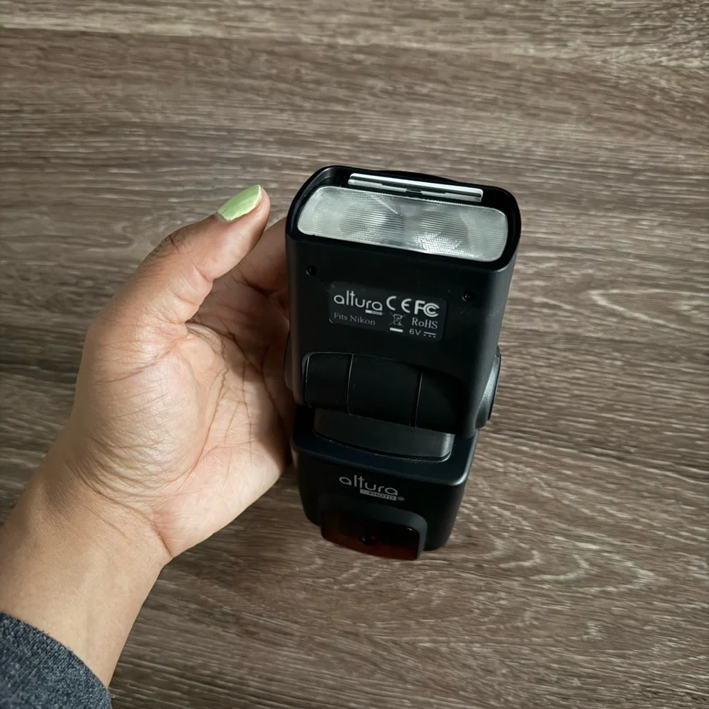 Black Camera Flash